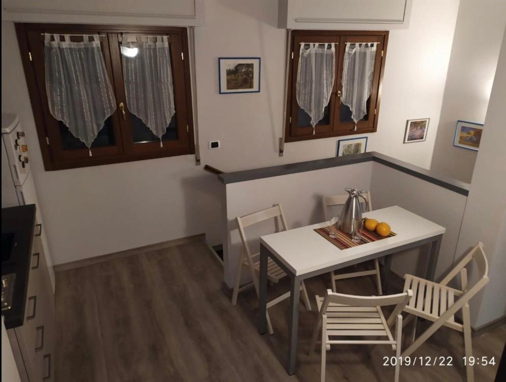 Appartamento In Villa Con Giardino A 300M Dal Lago Maggiore 카스텔레토소프라티시노 외부 사진
